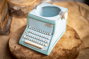 1Designer pot-Typewriter